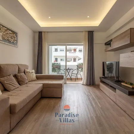 Modern 2-bed Apartment, Pool, 알부페이라