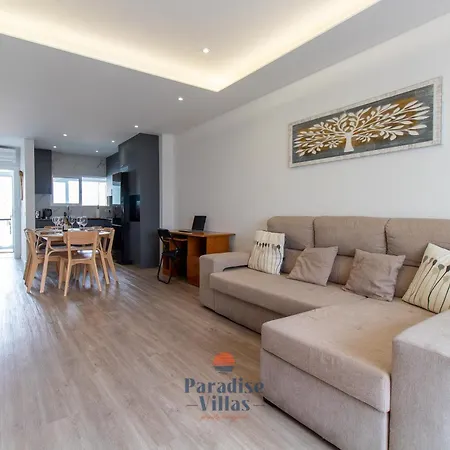 아파트 Modern 2-bed Apartment, Pool, 알부페이라